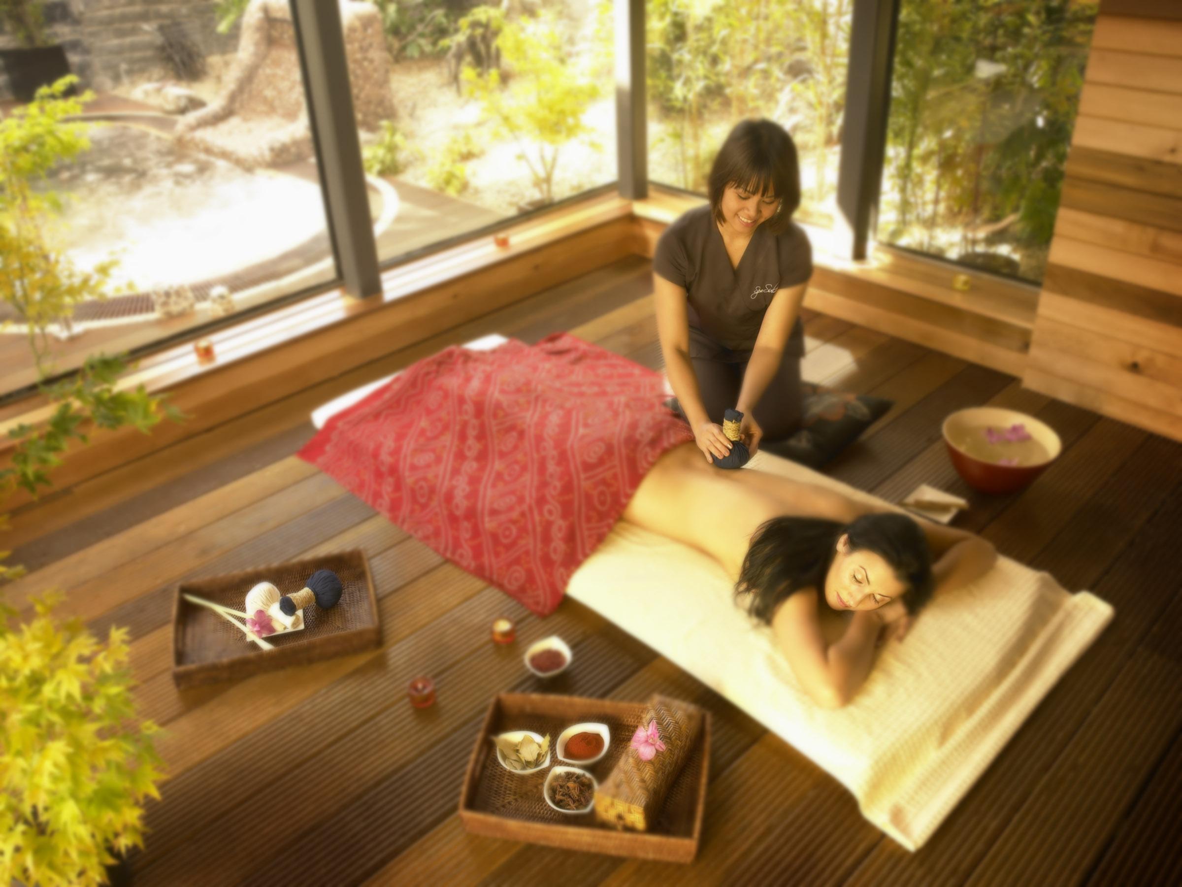 Westport Plaza Hotel, Spa & Leisure ภายนอก รูปภาพ